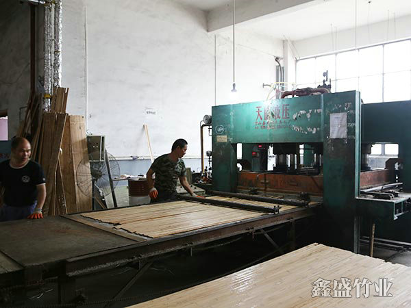 竹家具究竟好不好 為您全面分析竹家具的優(yōu)缺點